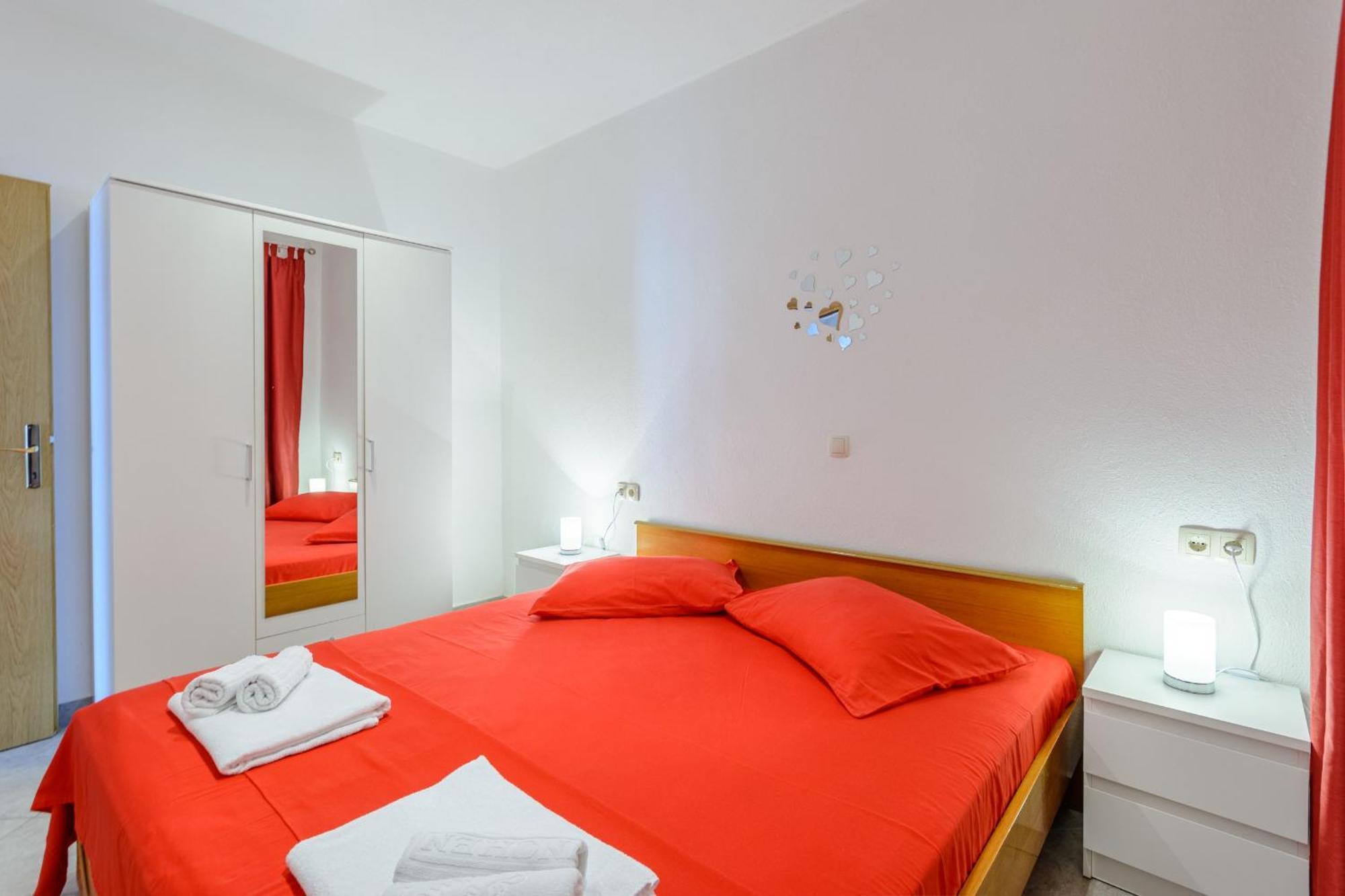 Apartments Hope Dugi Rat Rum bild